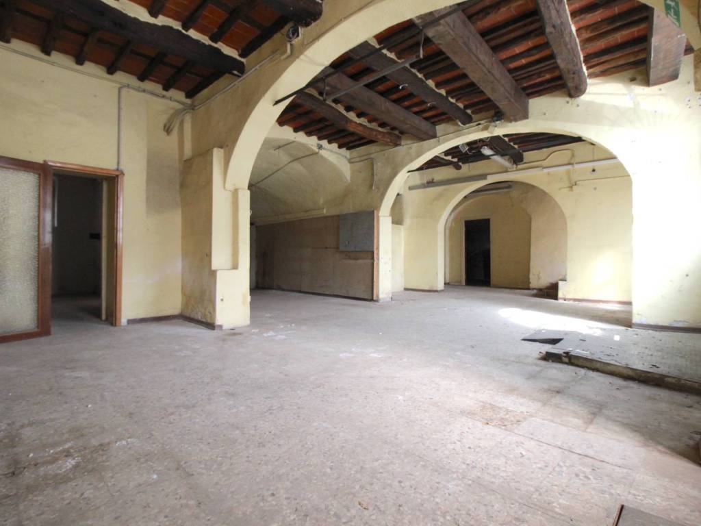 Immobile a Pescia in Piazza Giuseppe Mazzini - Foto 3