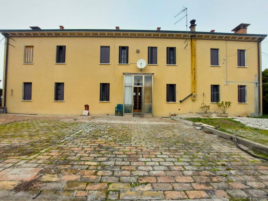 Casa indipendente a Villadose in Villadose, via Turati - Foto 4