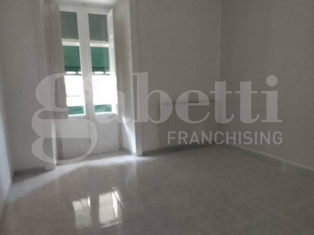 Appartamento a Taranto in VIA MESSAPIA , 3 - Foto 2