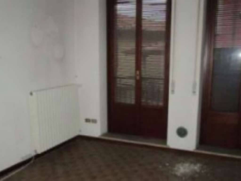 Appartamento a Fagnano olona in piazza Camillo Benso di Cavour 11 - Foto 4