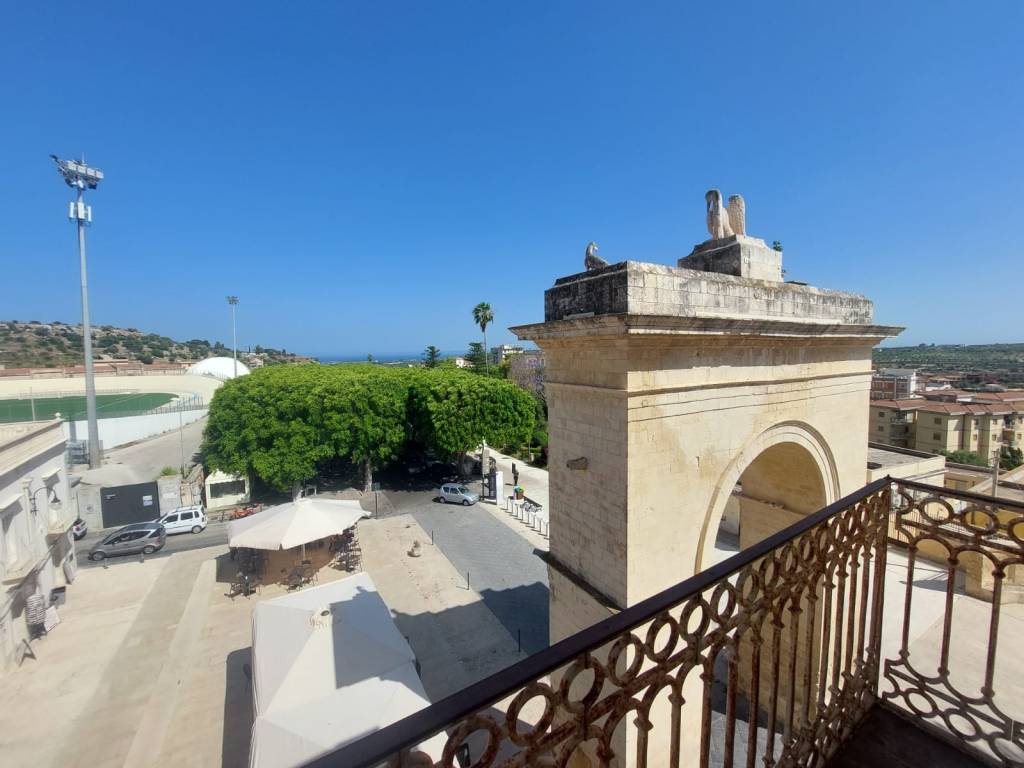 Appartamento a Noto in Corso Vittorio Emanuele - Foto 2