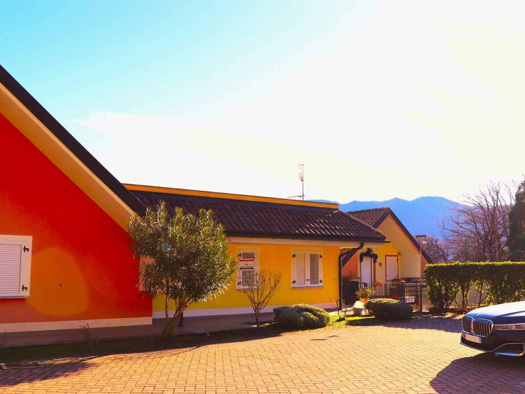 Casa indipendente a Ghiffa in Via Santissima Trinità - Foto 4