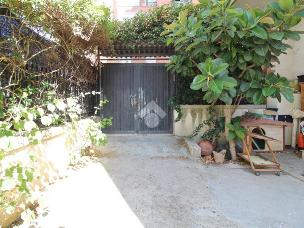 Appartamento a Brindisi in Via Bezzecca, 19 - Foto 3