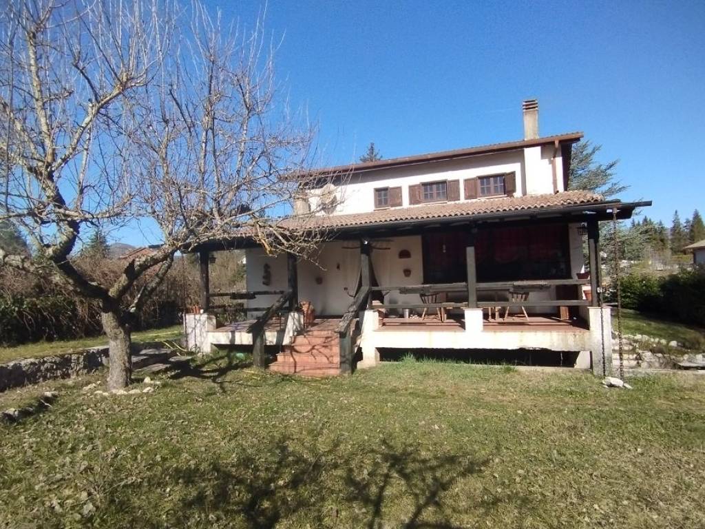 Villa a Trevi nel lazio in Via Acutina - Foto 2