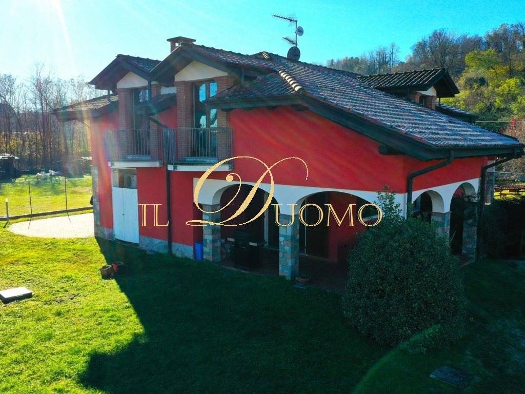 Villa a Dormelletto in Via Dante Alighieri - Foto 2