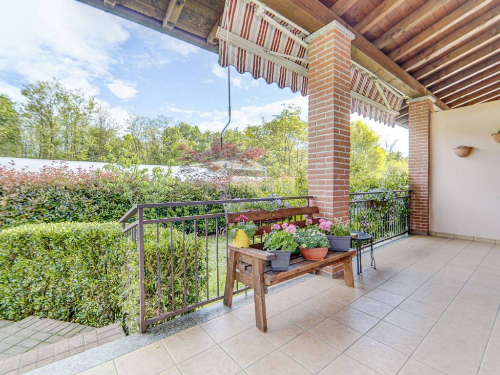 Villa a Castelletto sopra ticino in Via Riale - Foto 3