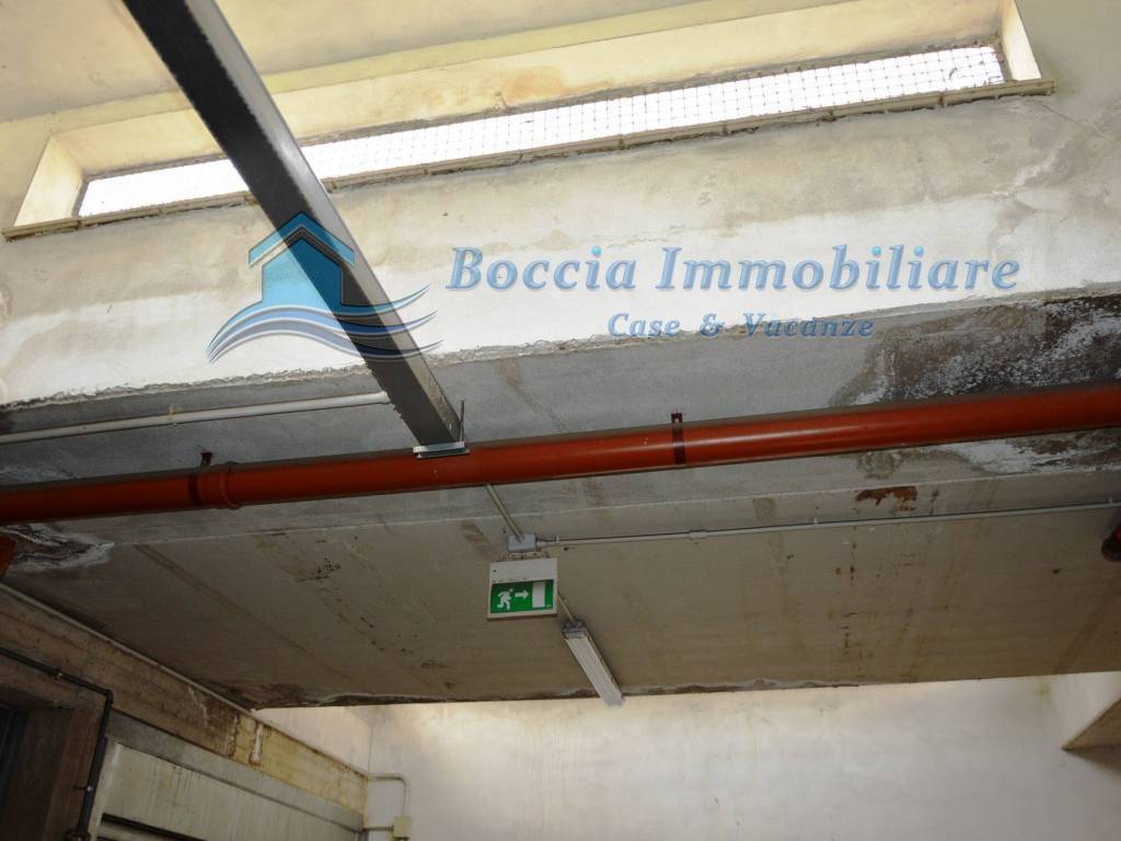 Box / garage a Nocera inferiore in Via San Pietro - Foto 2