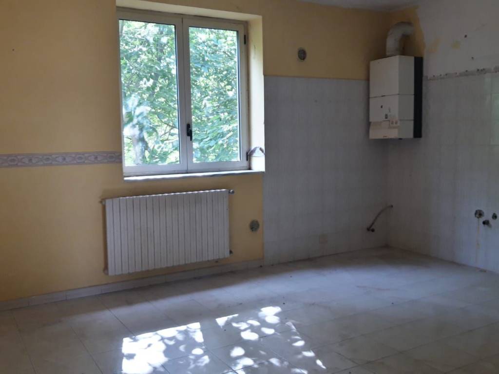 Appartamento a Airola in Via Lavatoio - Foto 3