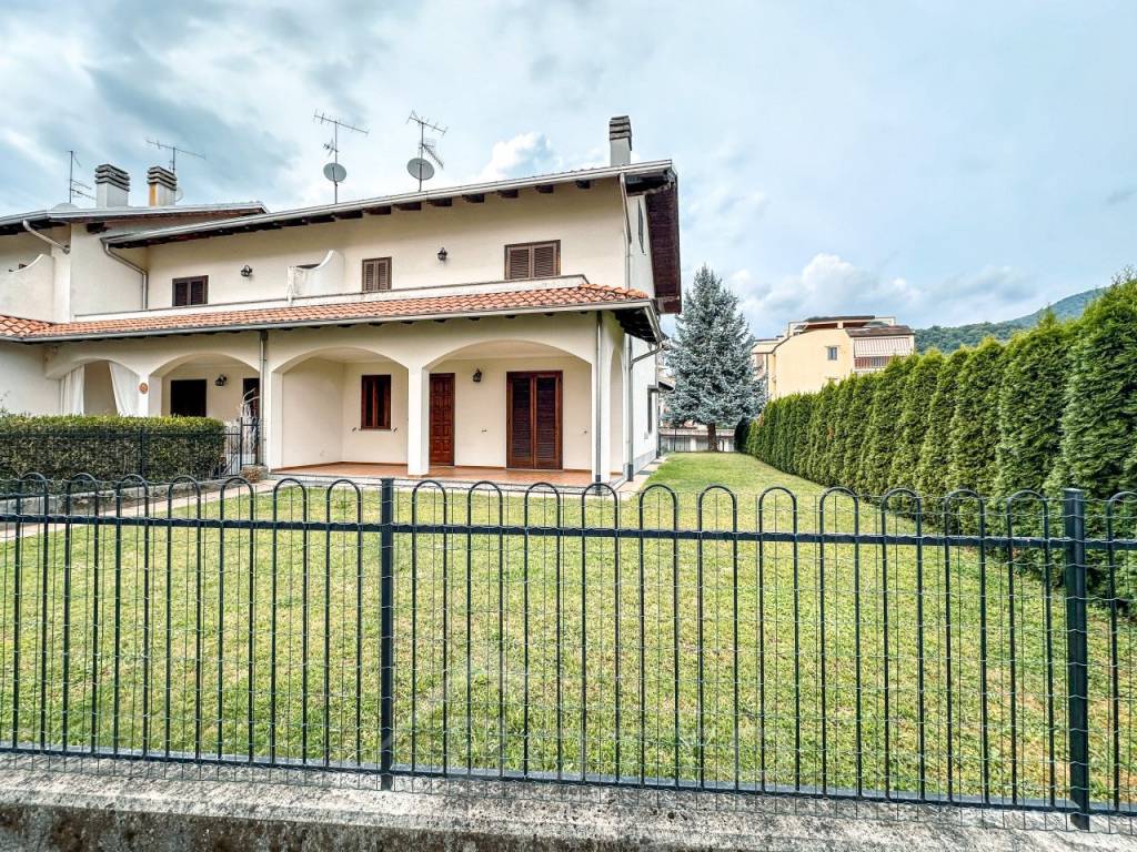 Villetta a schiera a Quarona in via primo maggio 2a - Foto 3