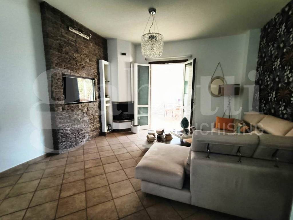 Villa a Valderice in Via Giardini del Conte , 257 - Foto 3