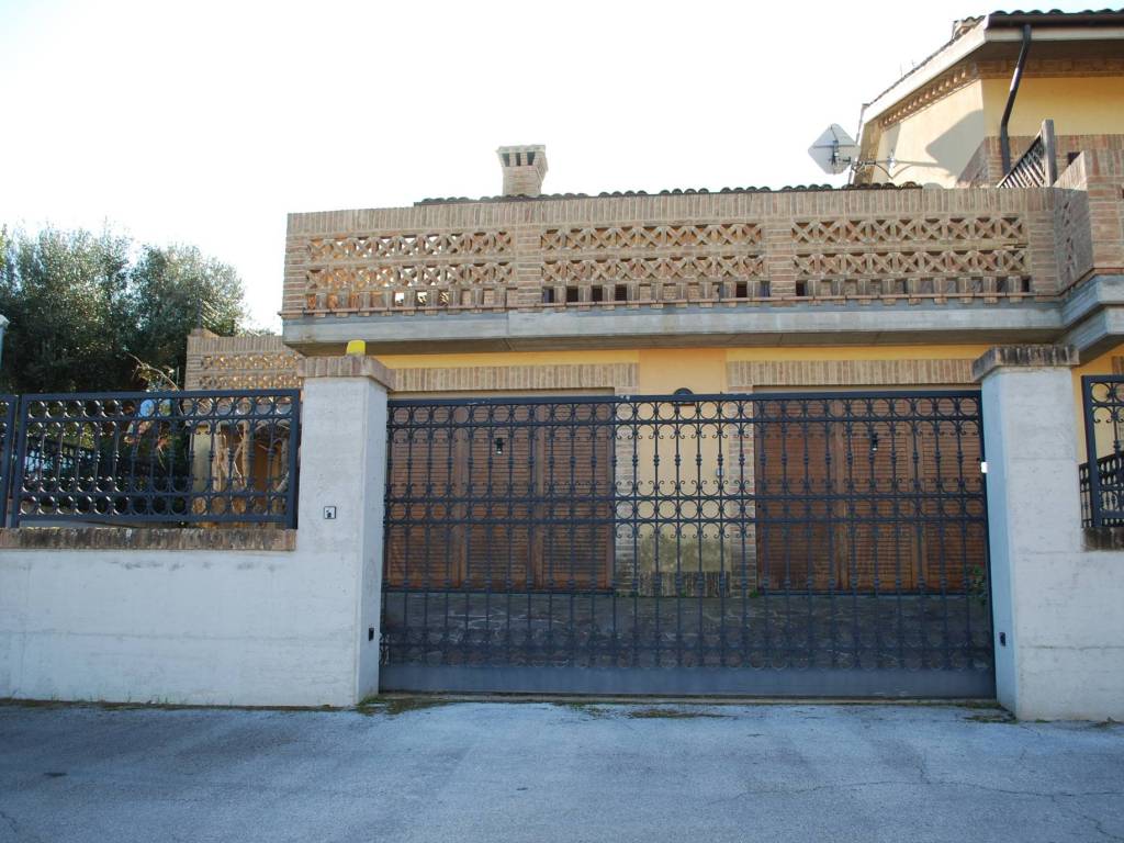 Villetta a schiera a Recanati in Via Giovanni Palatucci, 36 - Foto 4