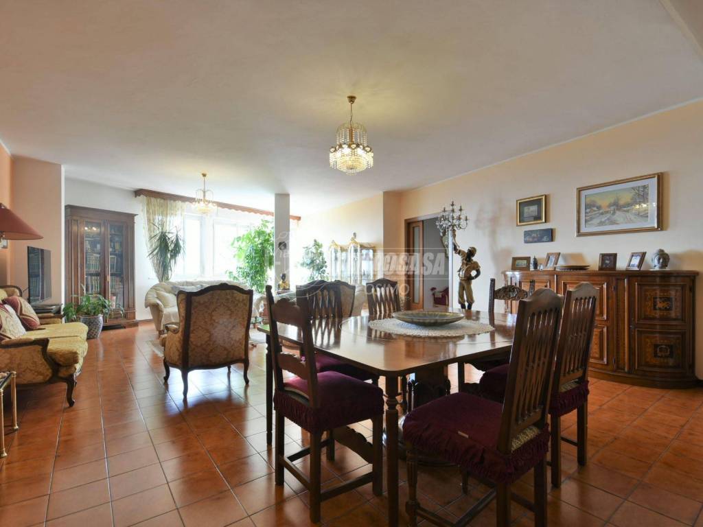 Appartamento a Osimo in Via Michelangelo - Foto 4