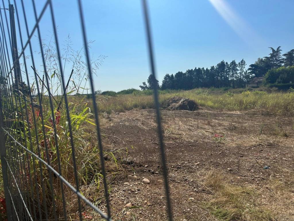 Terreno a Verona in STRADONE LA RIZZA - Foto 2
