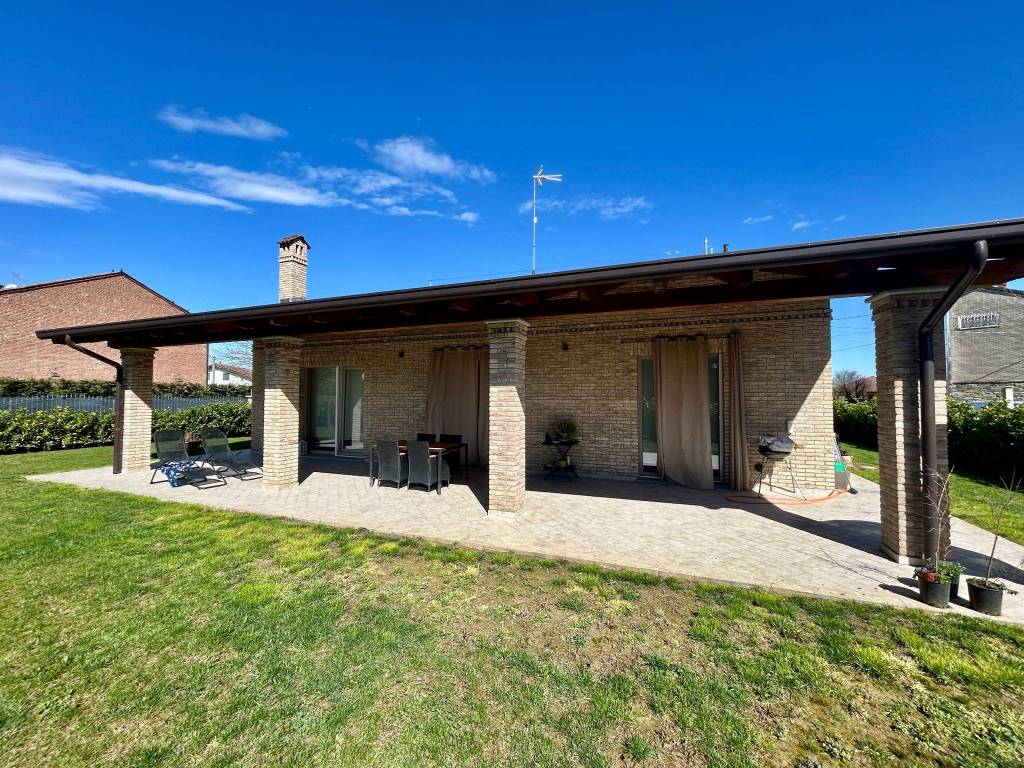 Casa indipendente a Alessandria in Via Piero Boidi, 44 - Foto 2