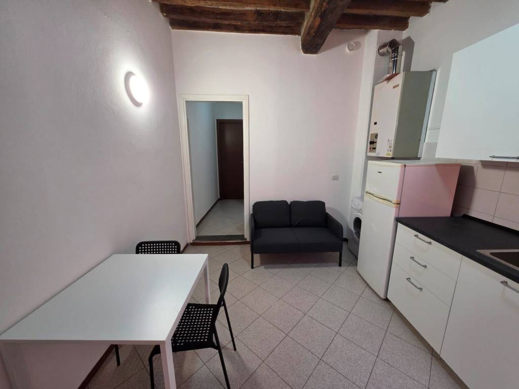 Appartamento a Parma in Strada Massimo d'Azeglio - Foto 3