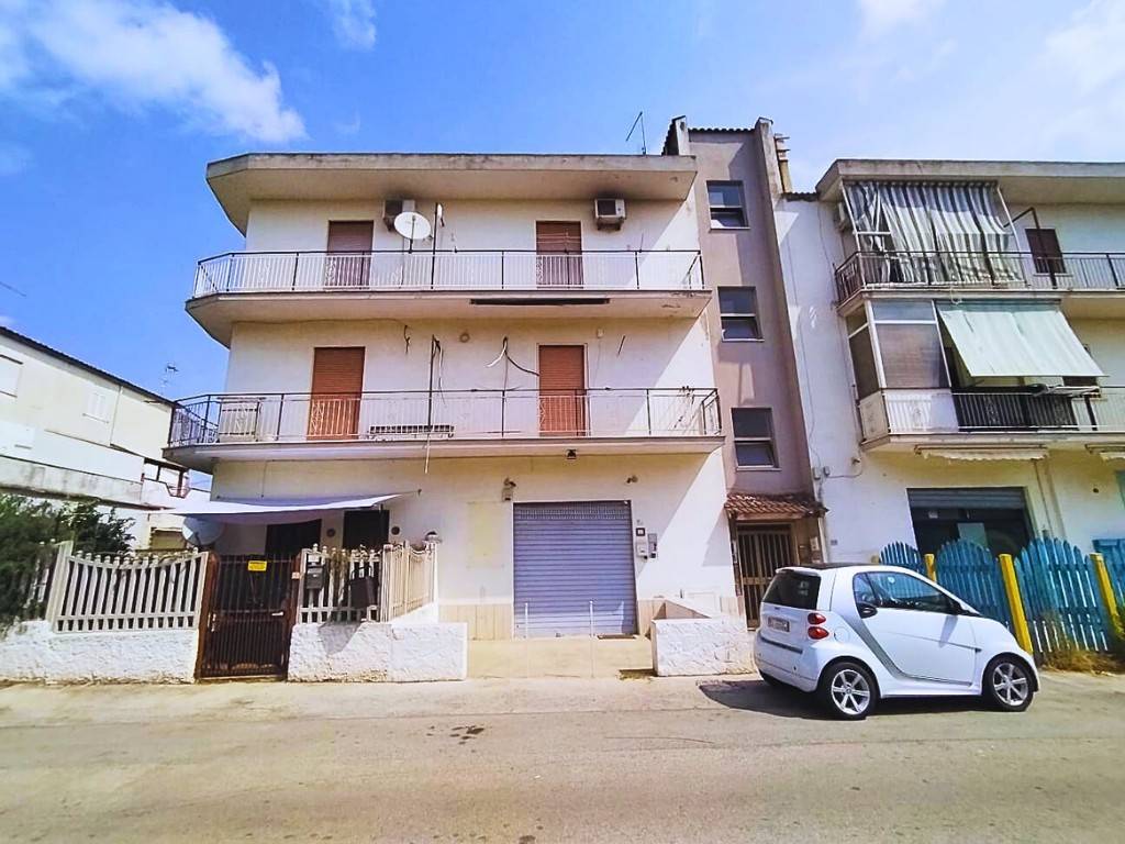 Appartamento a Aprilia in Via Alfredo Testoni, 19 - Foto 3