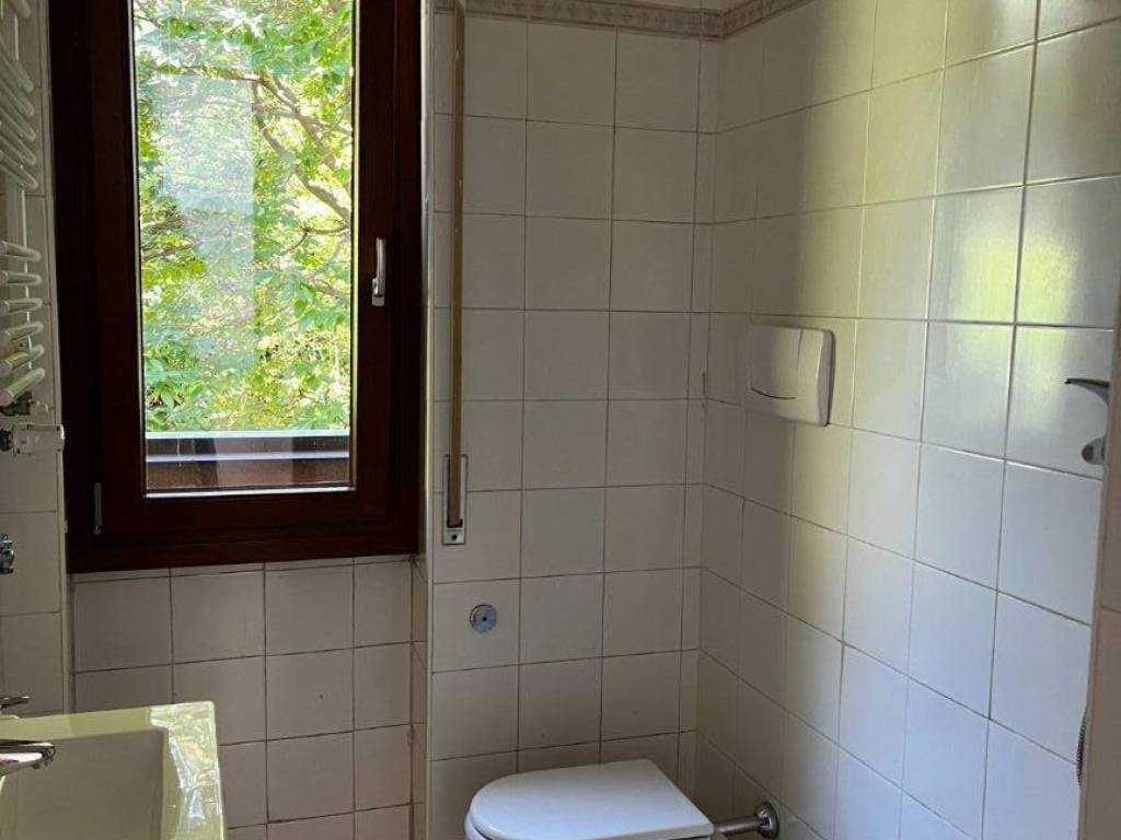 Appartamento a Como in Via per Brunate - Foto 4