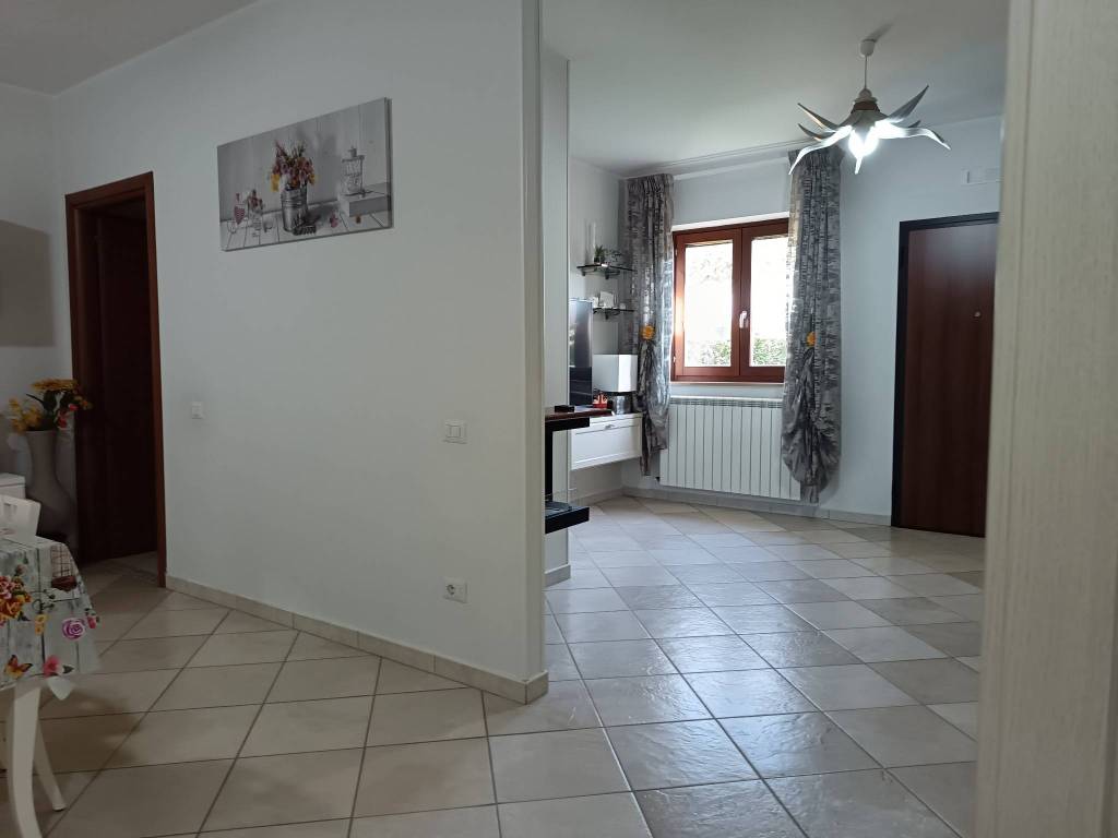 Appartamento a Valmontone in Via Casilina - Foto 4