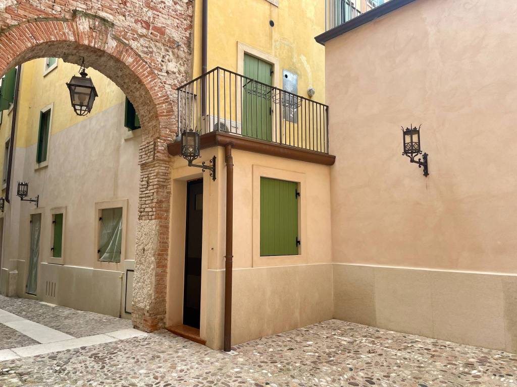 Appartamento a Verona in Vicolo Cavalletto, 6 - Foto 3