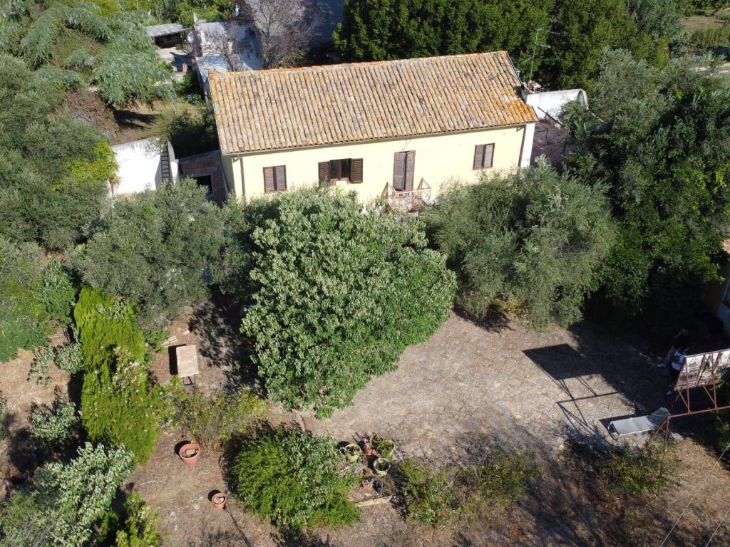 Villa a Cepagatti in Via Cantò, 53 - Foto 2