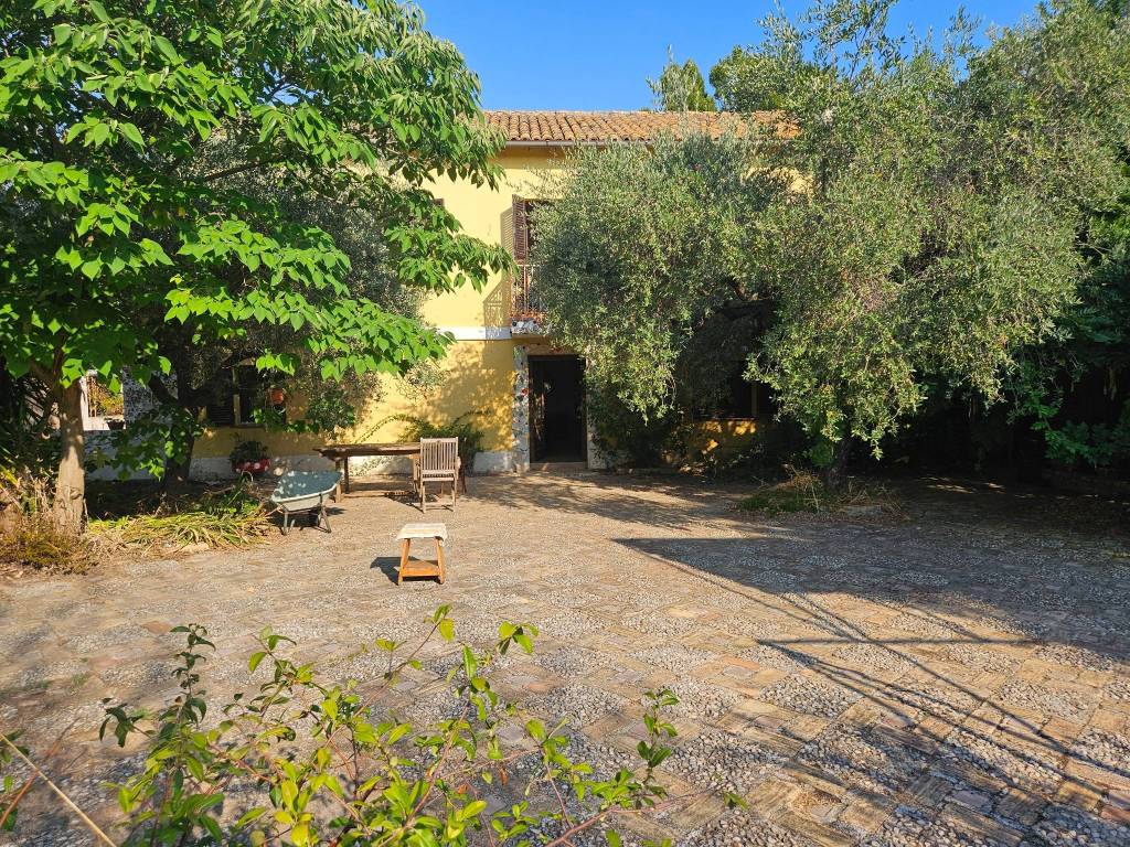 Villa a Cepagatti in Via Cantò, 53 - Foto 3