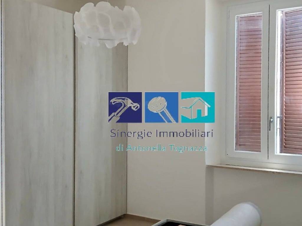 Appartamento a Ancona in Via Circonvallazione - Foto 4