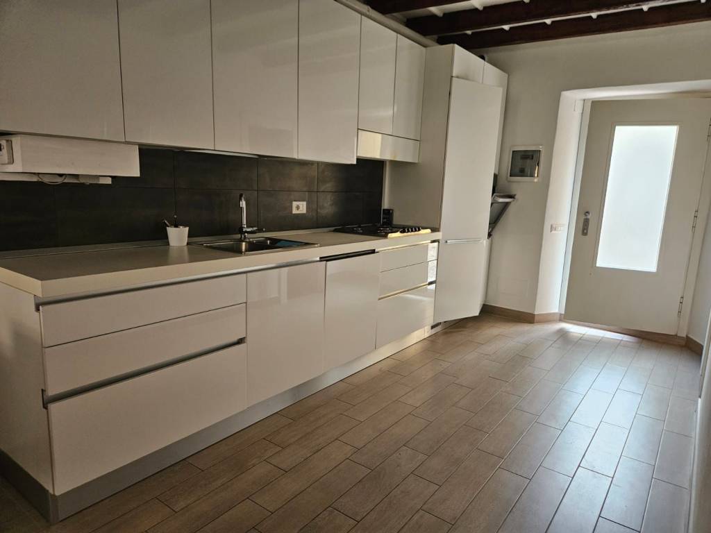 Appartamento a Como in Via Borgo Vico, 16 - Foto 4