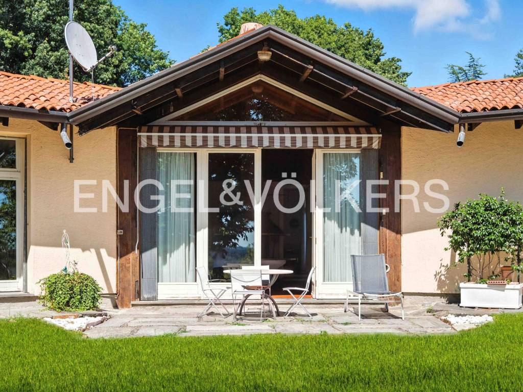 Villa a Somma lombardo in Via Belvedere, 48 - Foto 5
