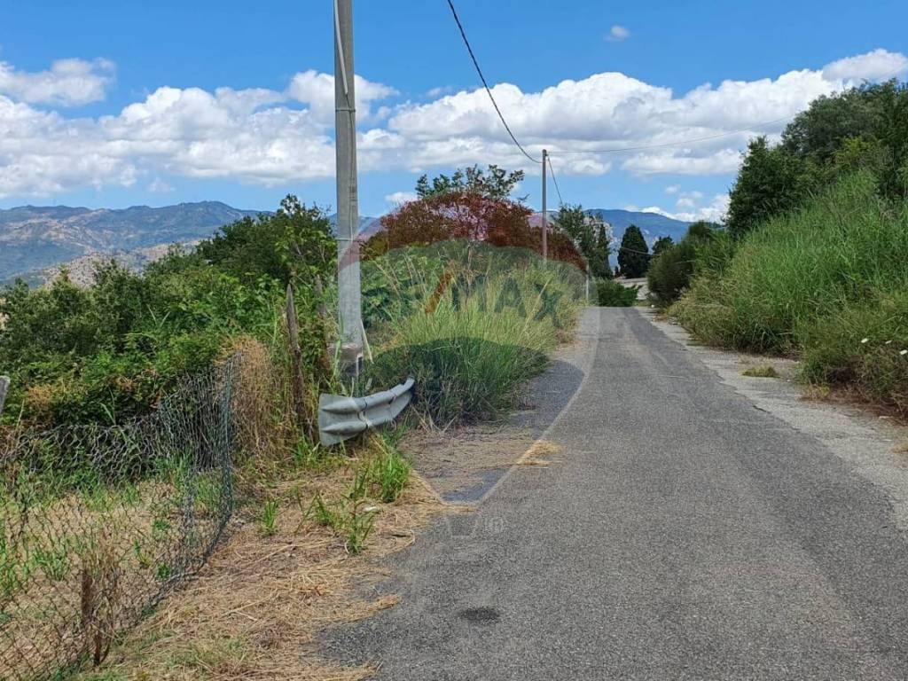 Terreno a Castiglione di sicilia in contrada scorciagatto - Foto 4