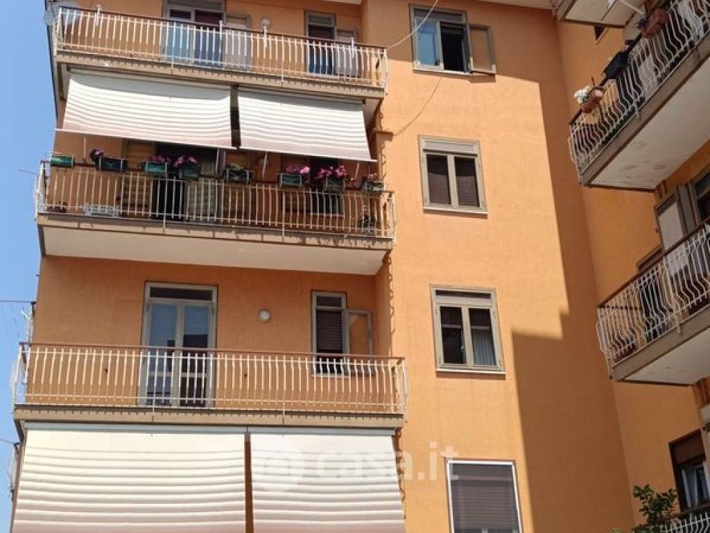 Appartamento a Salerno in Viale dei Longobardi - Foto 2
