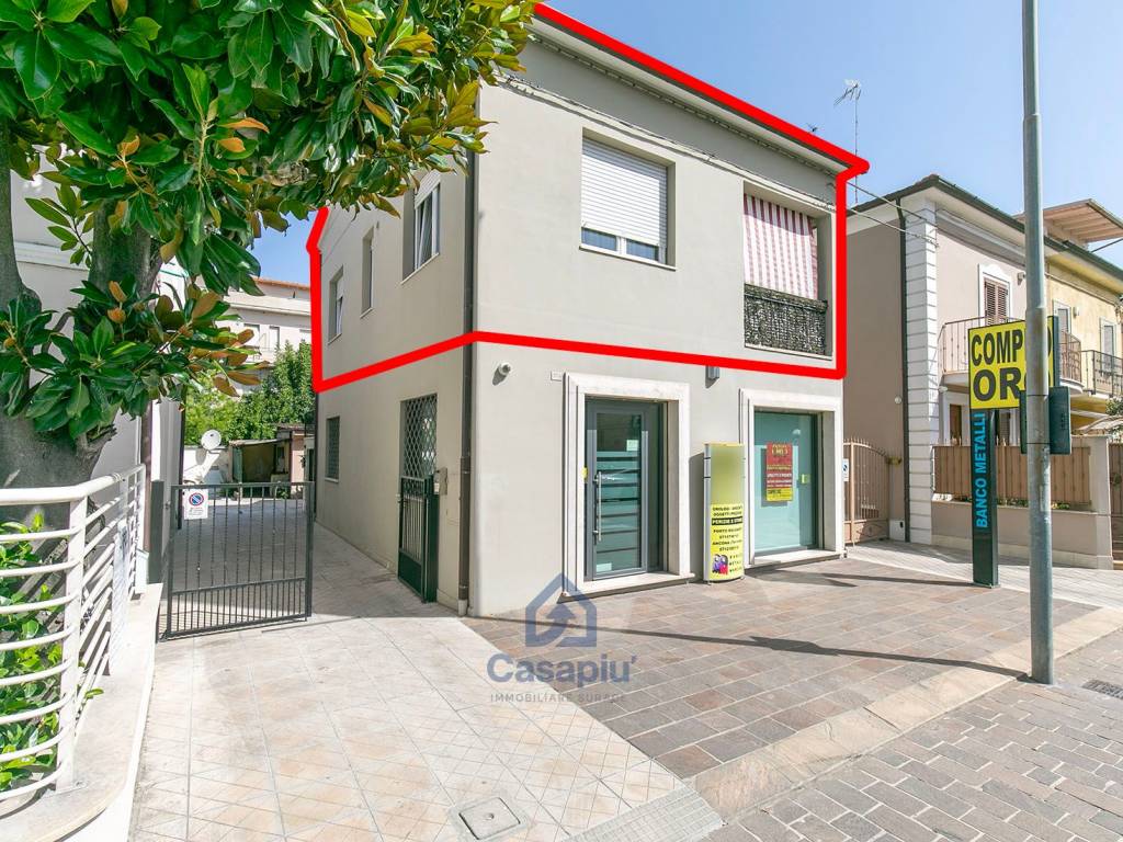 Appartamento a Civitanova marche in Via Dante Alighieri, 207 - Foto 2