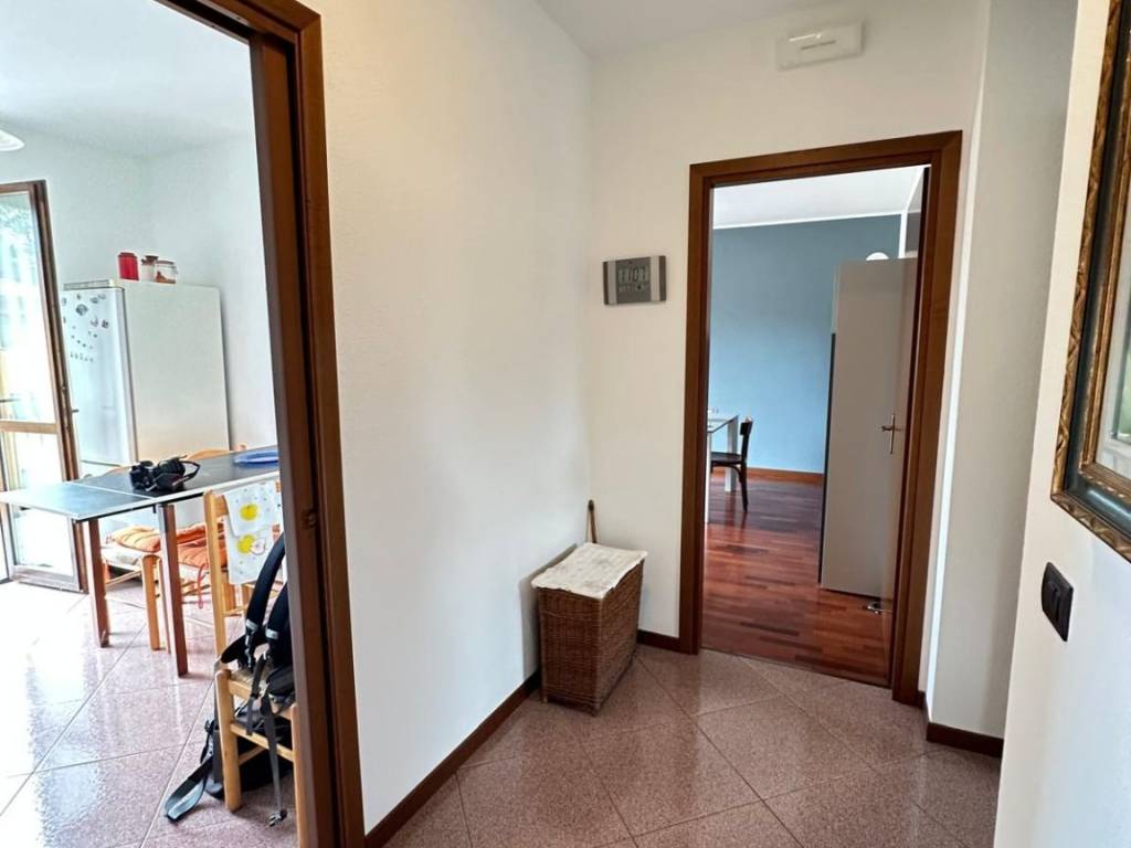 Appartamento a Gemonio in Via Ugo Foscolo, 8 - Foto 4