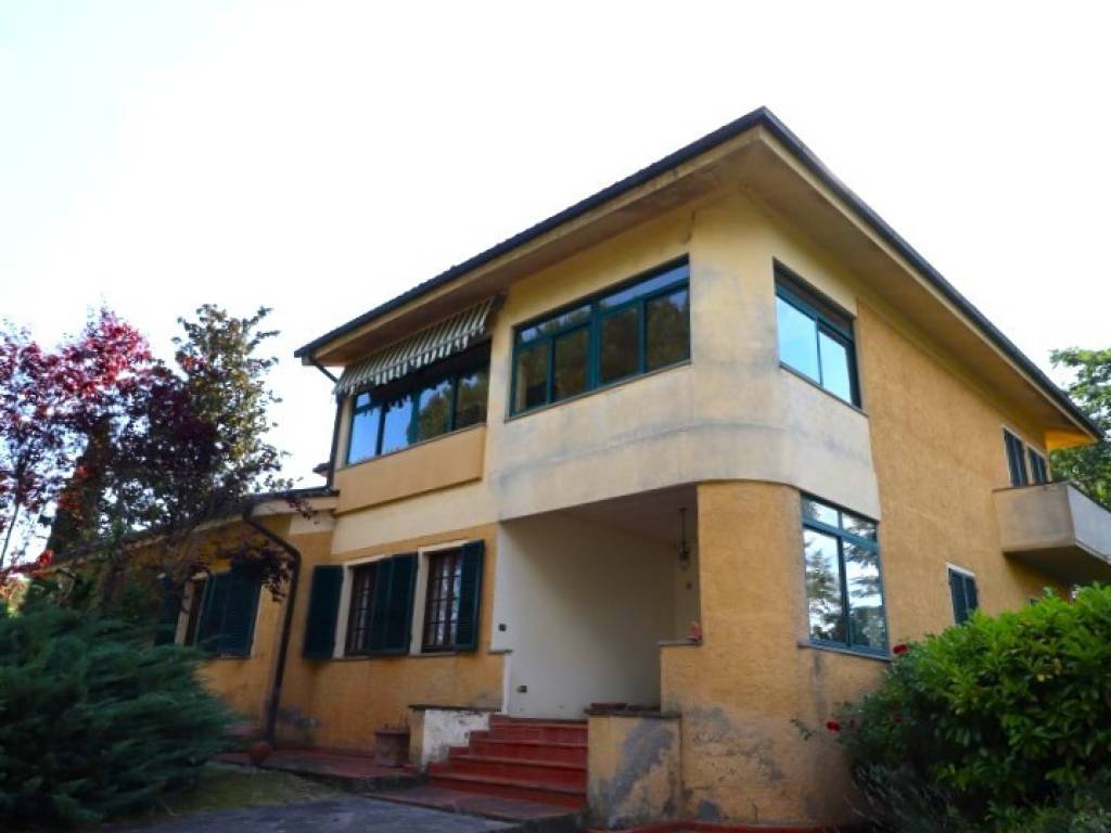 Villa a Bucine in Via Martiri di Belfiore - Foto 5