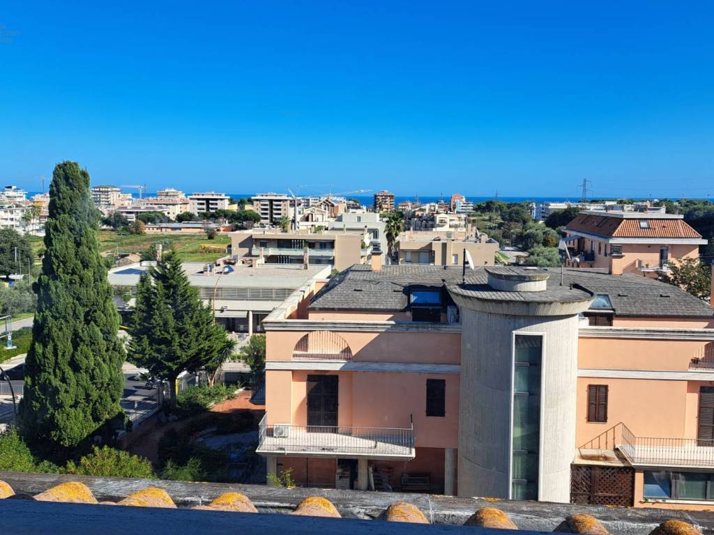 Appartamento a San benedetto del tronto in Via dei Lauri - Foto 2