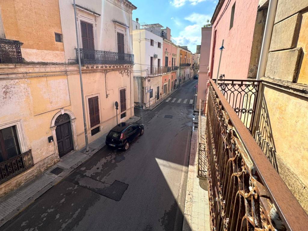 Appartamento a Galatone in Via Roma, 25 - Foto 2