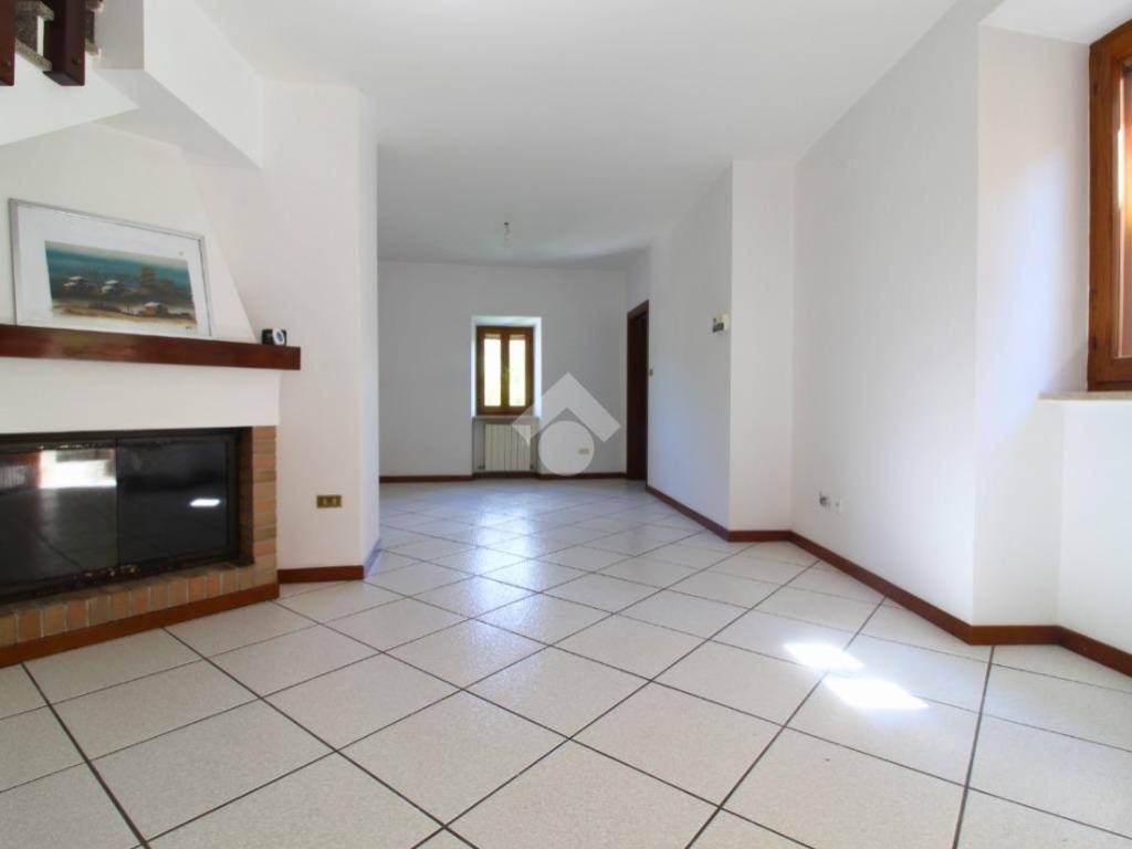 Casa indipendente a Ascoli piceno in Via Carpignana, 26 - Foto 4