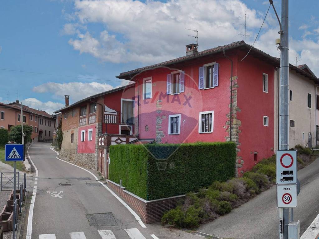 Casa indipendente a Camburzano in Via Andrea Remmert - Foto 3
