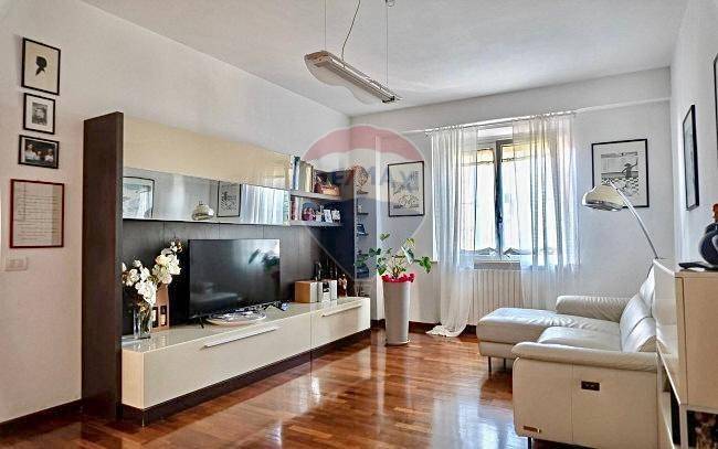 Appartamento a Falconara marittima in Via Milano, 1 - Foto 3