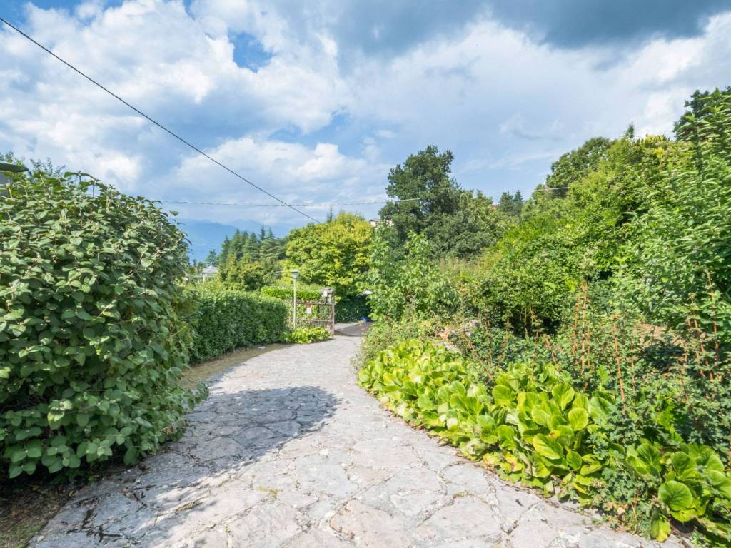 Villa a San zeno di montagna in Via Pozzo Veronese, 3 - Foto 5