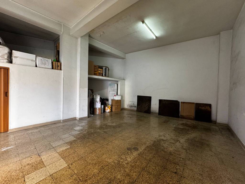 Box / garage a Bisceglie in Via Capitano Francesco Gentile, 27 - Foto 5