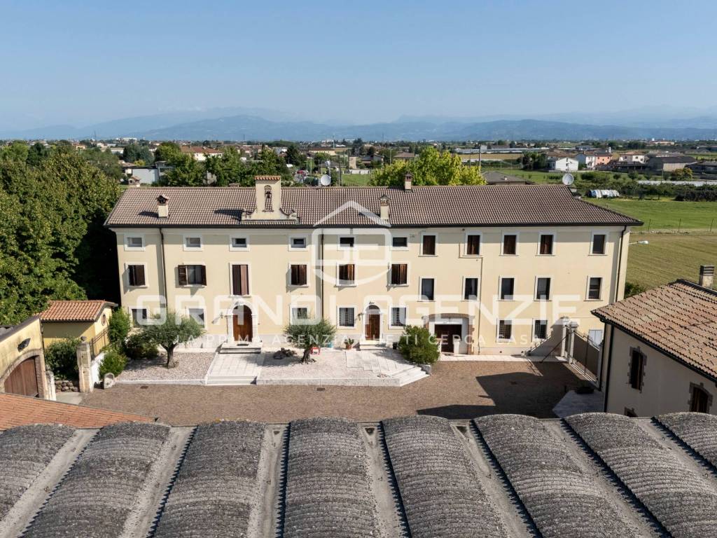 Palazzo / stabile a Villafranca di verona - Foto 2