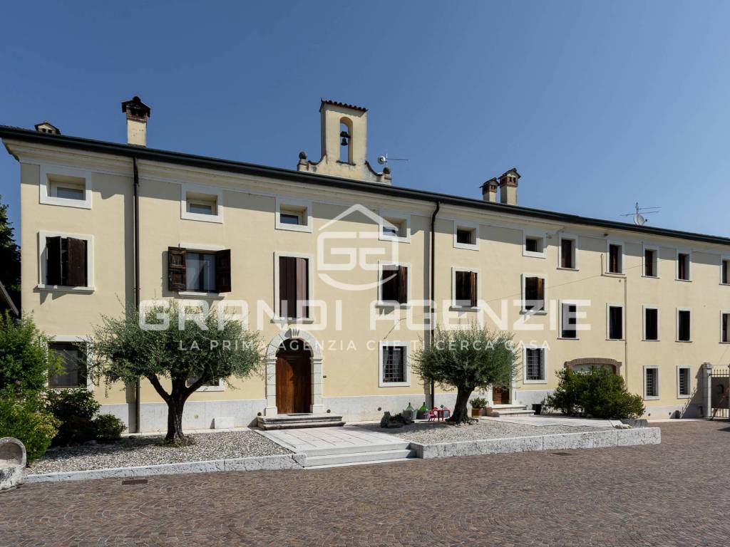 Palazzo / stabile a Villafranca di verona - Foto 3