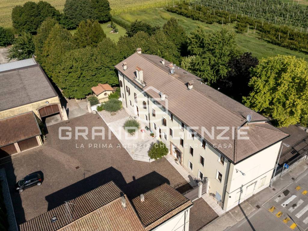 Palazzo / stabile a Villafranca di verona - Foto 4
