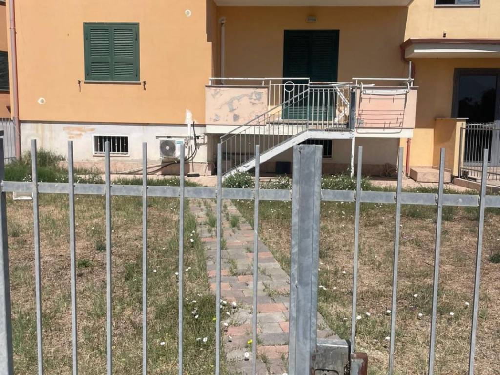 Appartamento a Castel volturno in Strada Statale Domiziana - Foto 2
