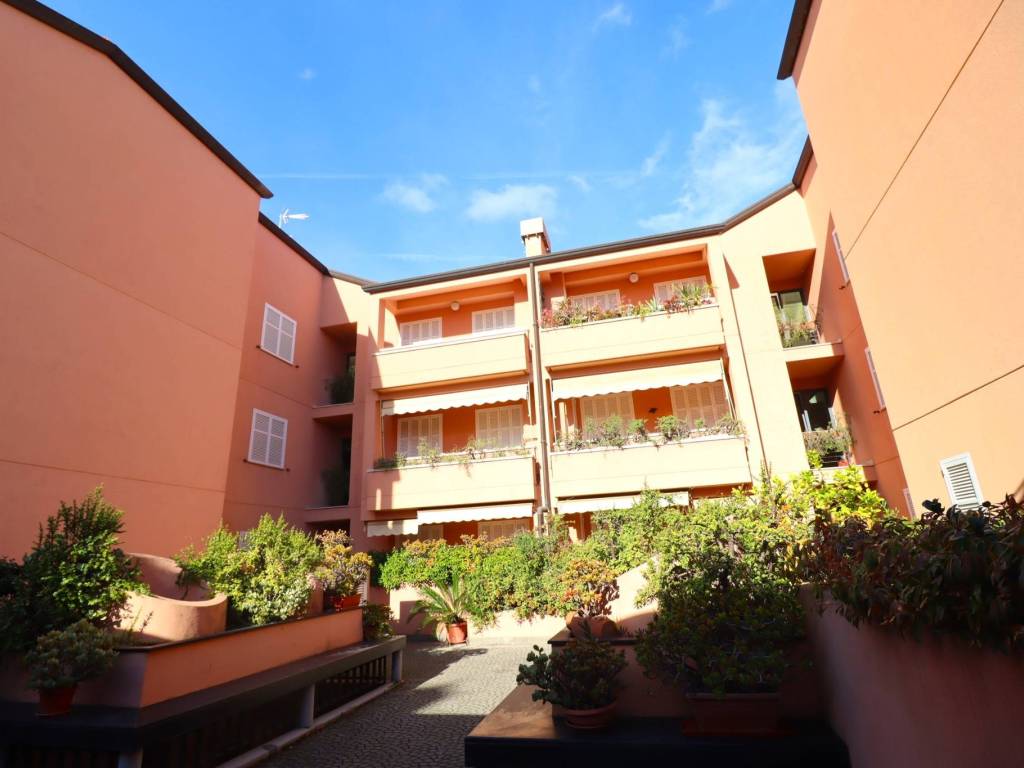 Appartamento a Loano in Via Guido Gozzano, 29 - Foto 2