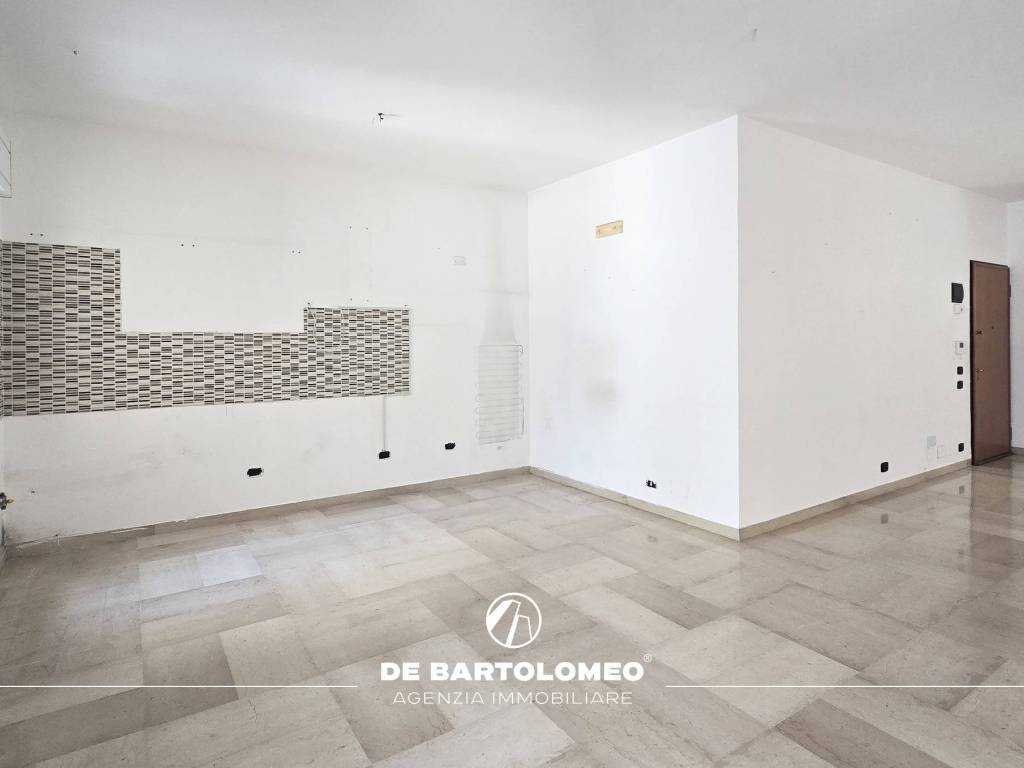 Appartamento a Taranto in Via Salento - Foto 3