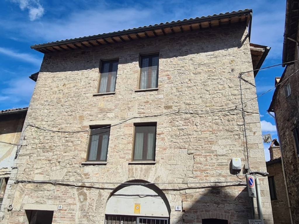 Appartamento a Todi in Via Borgo Nuovo, 8 - Foto 3