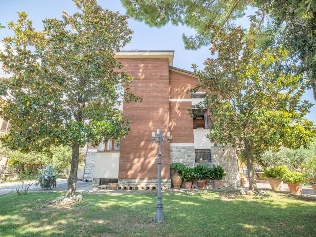 Casa indipendente a Bastia umbra in Via dello Sport , 7 - Foto 2