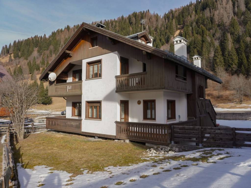 Casa indipendente a Val di zoldo in Viale Dolomiti, 31 - Foto 3