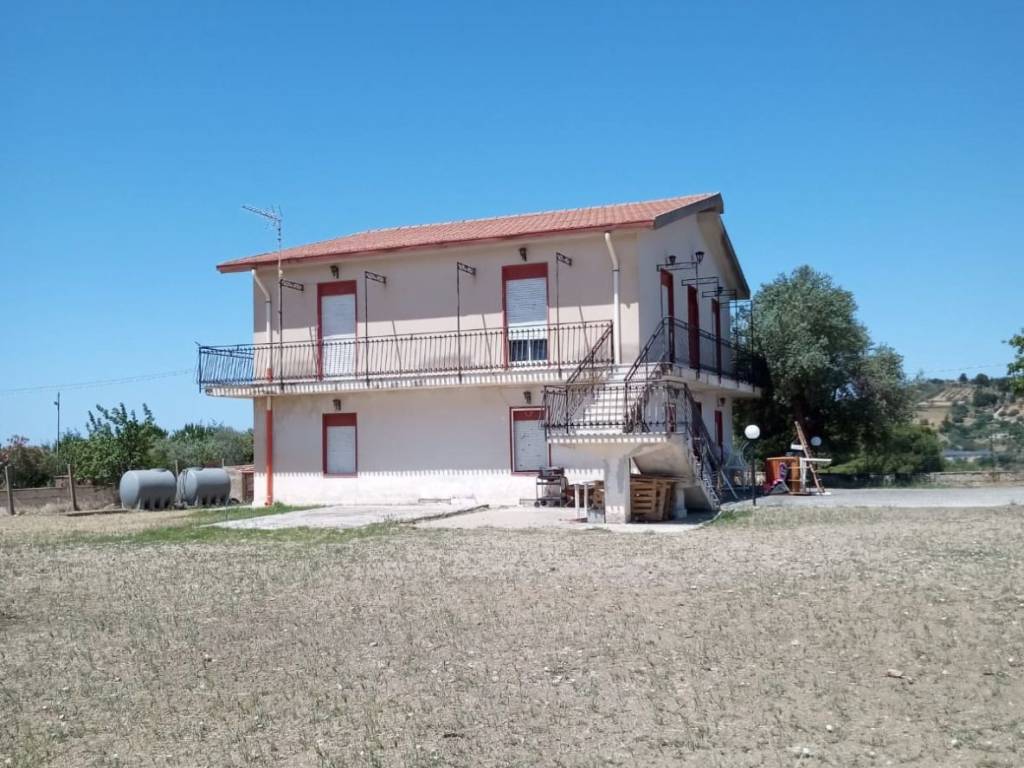 Appartamento a Caltanissetta in Contrada Bulgarella - Foto 2